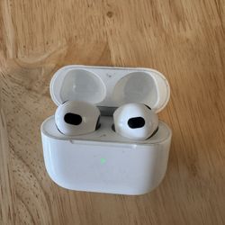 AirPods 3