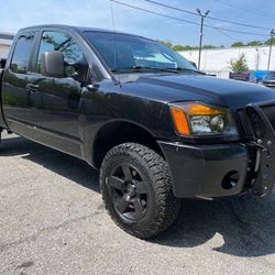 05 Nissan Titan, Whole Truck or parts