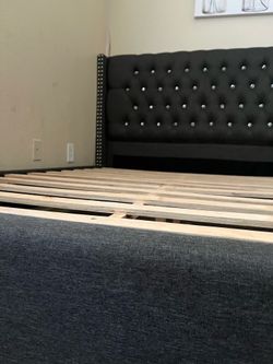 Queen Size Bed (NEED GONE ASAP)