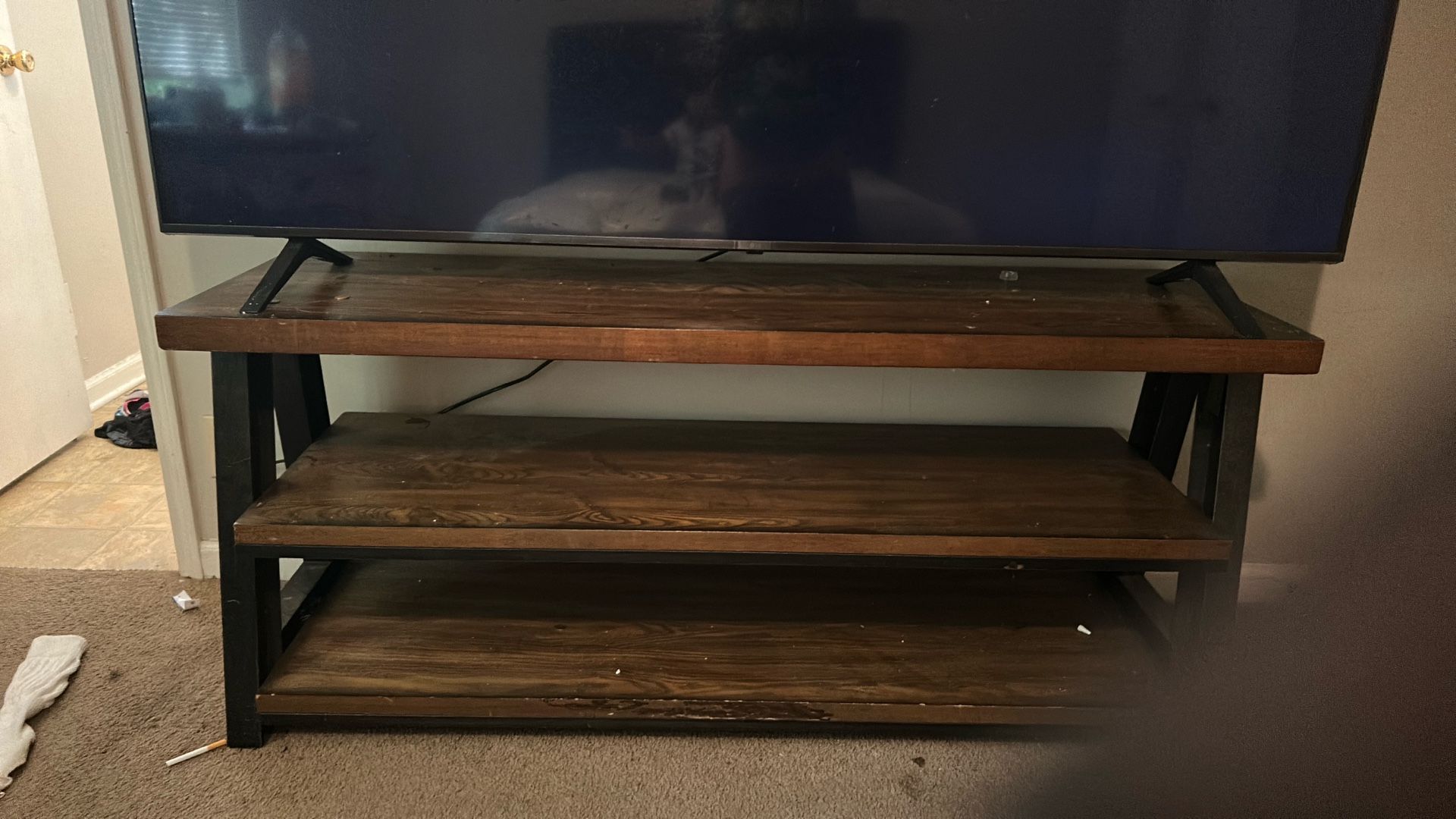 This is a good TV stand in good condition