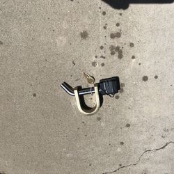 5th Wheel Pin lock 