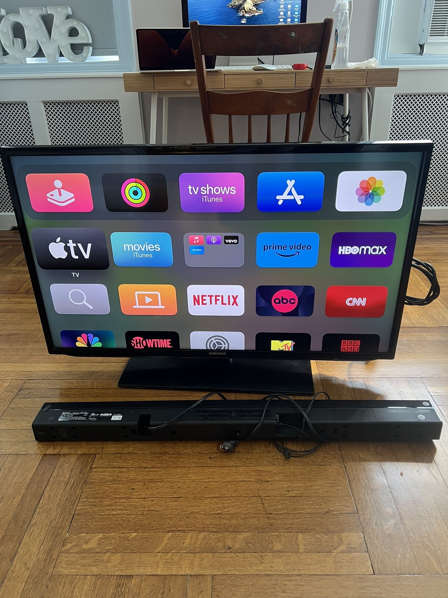 DEAL! Samsung 40” TV, Apple TV & Sony Sound Bar for Sale Brooklyn, NY OfferUp