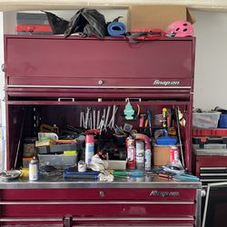 Snap on stainless steel toolbox (tools not included)