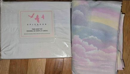 Splendor Home Twin Sheet Sets and Rainbow set