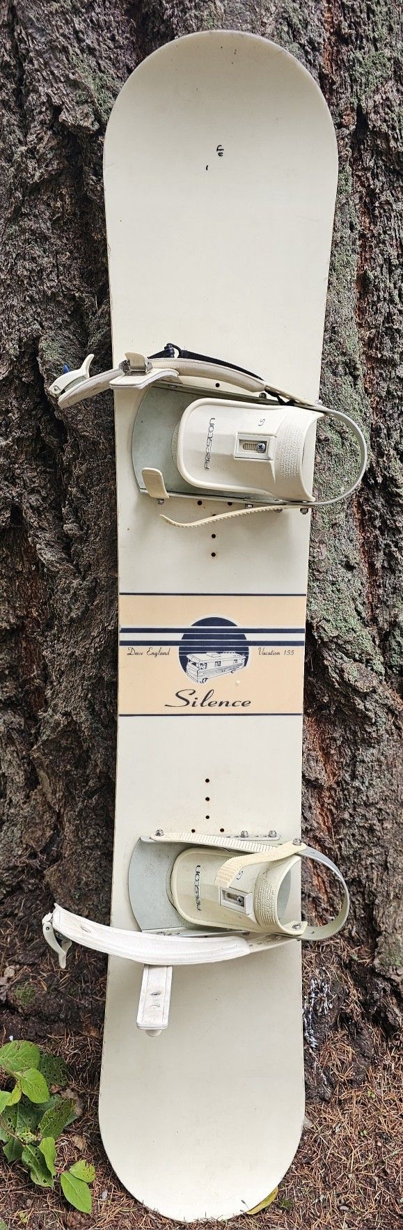 Vintage Silence Snowboard DAVE ENGLAND JACKASS SIZE 155 CM WITH PRESTON BINDINGS