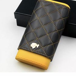 Cohiba Cedar Wood Lined Adjustable 3 Ct Travel Case