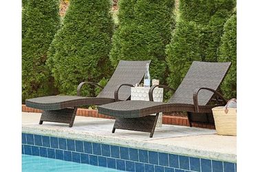 Kantana Outdoor Patio Chaise Lounge Set 