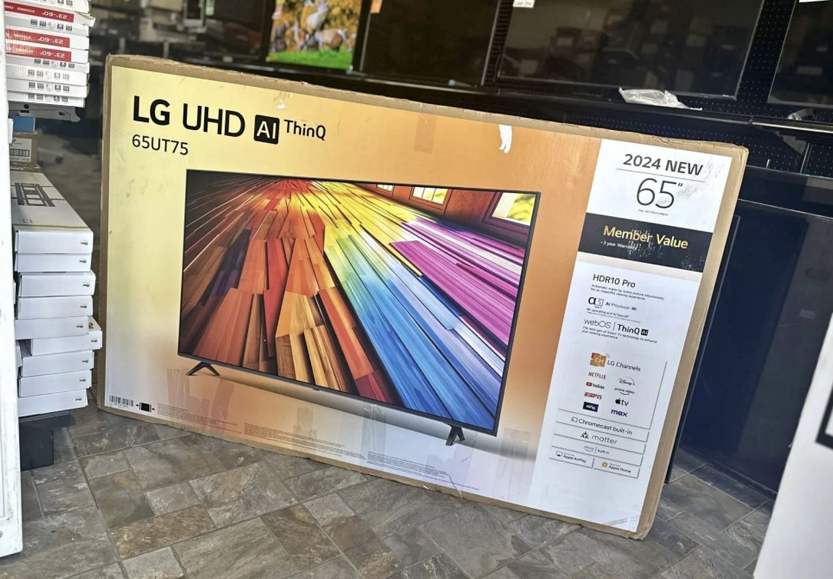 65” Lg Uhd 4K Smart TV LCD Led