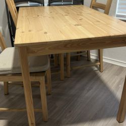 Table With 4 Chairs