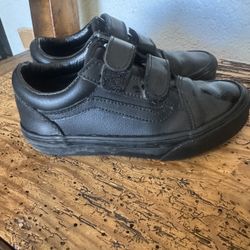 Boys Black Leather Vans Size 1