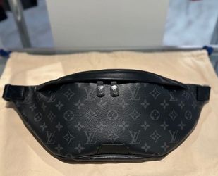 New Louis V Crossbody Unisex Fanny Bag