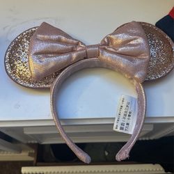 Disney Mickey Ears Rose Hold