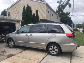 2004 Toyota Sienna