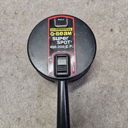 Una Linterna Marca BRINKMANN Muy Potente 