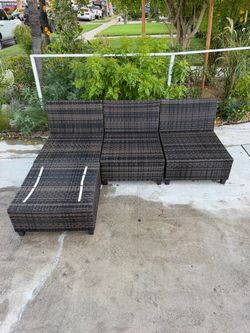 FREE DELIVERY Outdoor Wicker Sectional