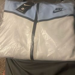 Nike Teach Light Blue And White