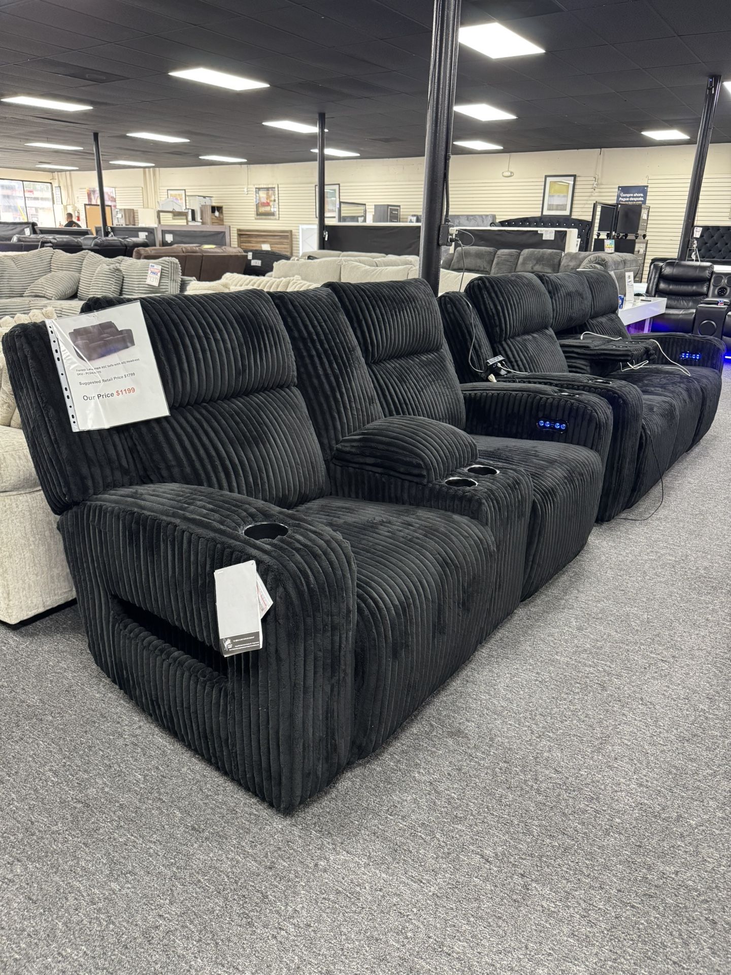 Power Recliner Sofa & Loveseat. 🚚WE DELIVER🚚