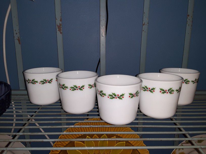 5 Corningware Holly Berry Mugs