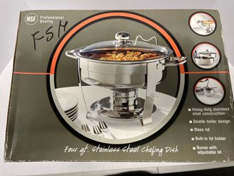 This item is a 4-Quart Stainless Steel Chafing Dish designed for professional food service