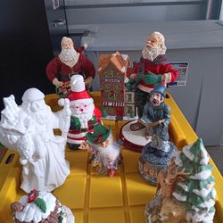 Christmas Figurines & Musical Figurines 