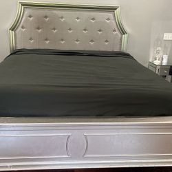 King Bed Frame & Headboard