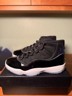 Size 12 Nike Jordan 11 space jam
