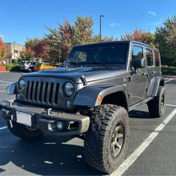2016 Jeep Wrangler Sahara 