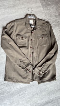 Vuori shirt jacket , size large