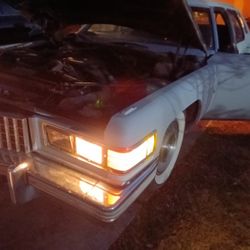 1976 Cadillac Fleetwood 