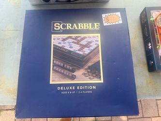Deluxe Scrabble Game