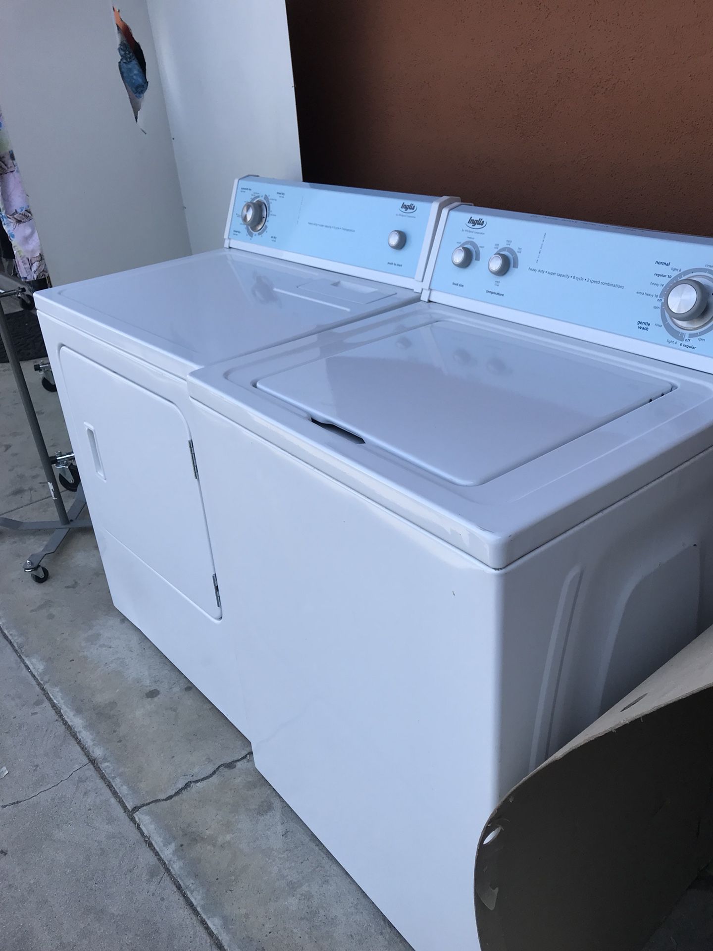 Inglis washer and electric dryer