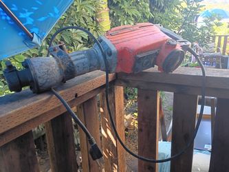 FOR SALE: Heavy Duty Demolition Hammer / Rotary Hammer - Works Great!