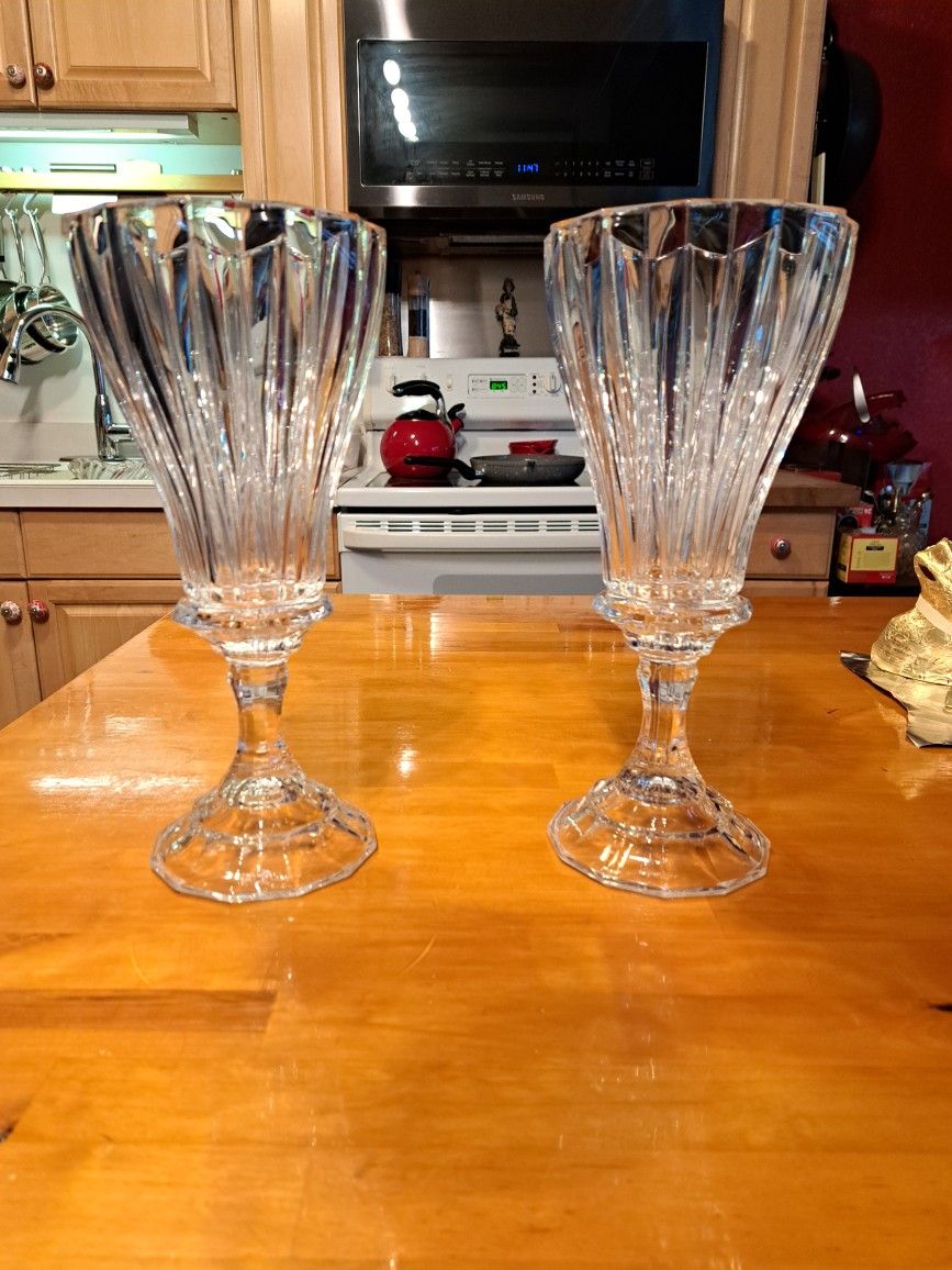 GLASS CANDLE HOLDERS