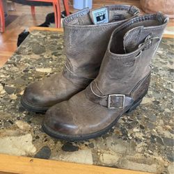 Frye Motor Cycle Boot, Bomber Jacket Brown, Size 8