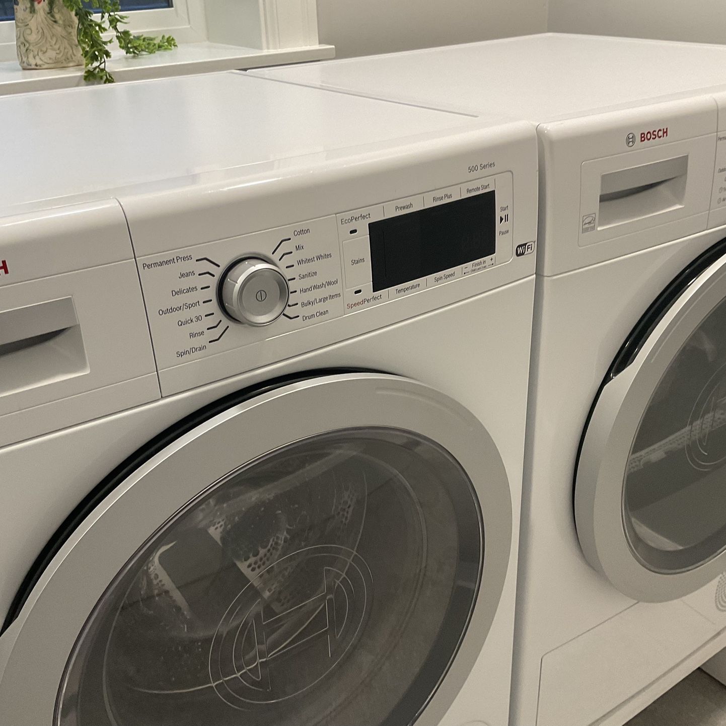 Bosch 300 Series Stackable Washer And Dryer