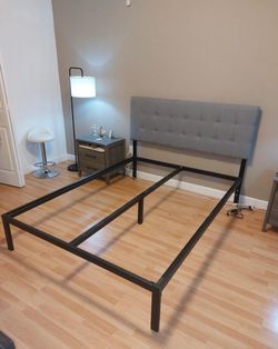 Queen Bed With Mattress 