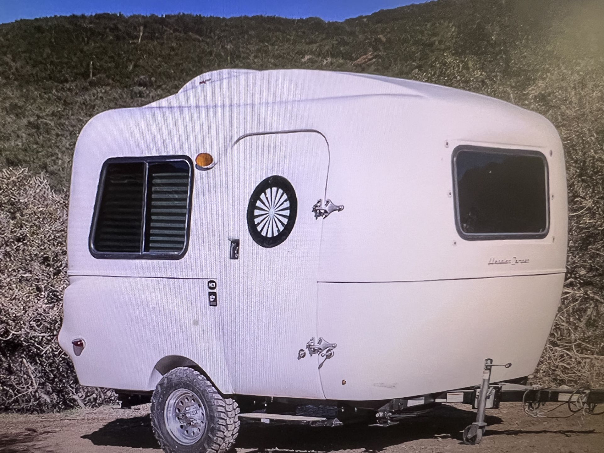 2022 HAPPIER CAMPER ADVENTURE PACKAGE
