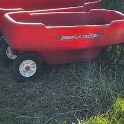 Kids Red Wagons (2)