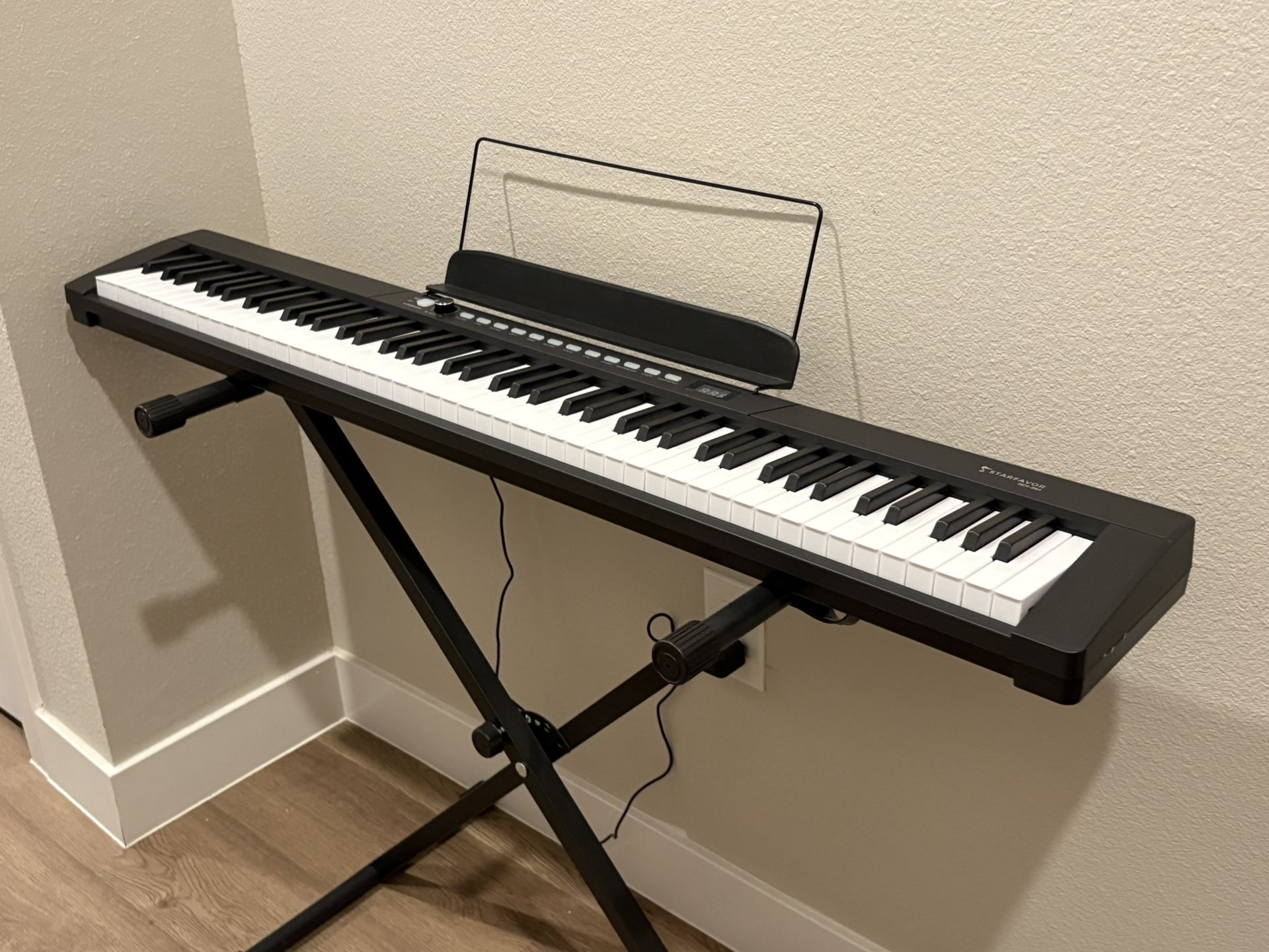 Starfavor 88 key keyboard piano