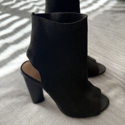 High Heels size 7