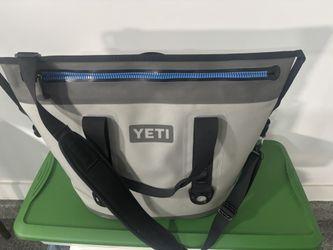 Yeti Hopper Two 30 Soft-Sided Portable Cooler