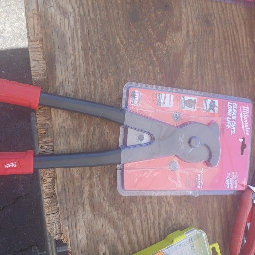 Milwaukee Tool