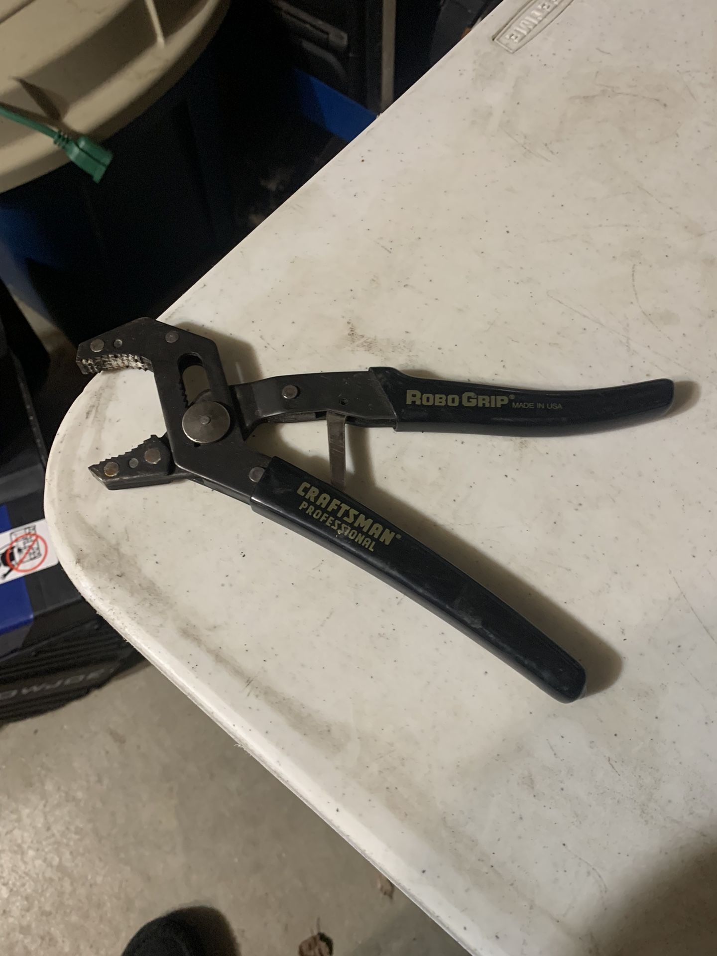 Craftsman Robo Grip Locking Pliers