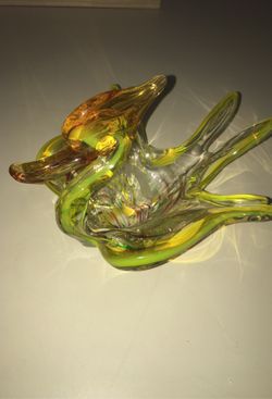 Glass swan