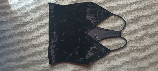 Women's Forever 21 Black Crushed Velvet Crop Top