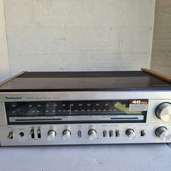 Technics SA-301