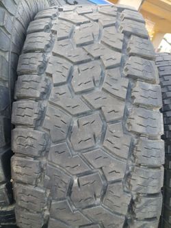 LT315x75R16 Toyo open country At3 Tires (4)