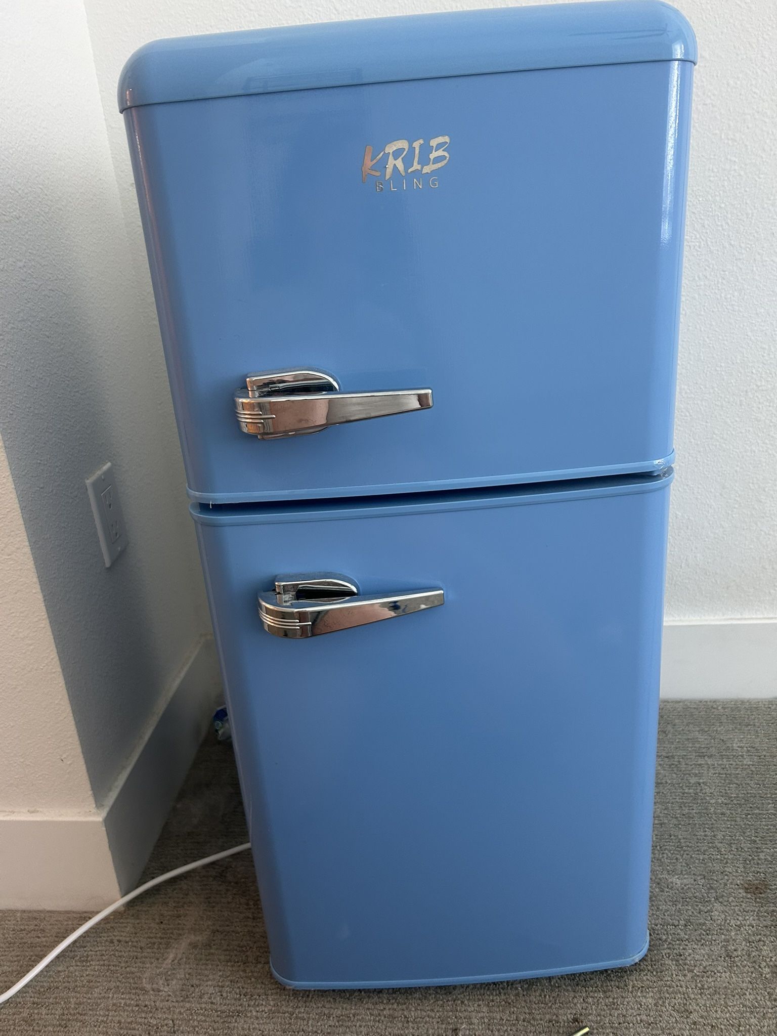 mini fridge