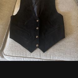 Women Medium Vest 