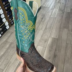 mens western boots